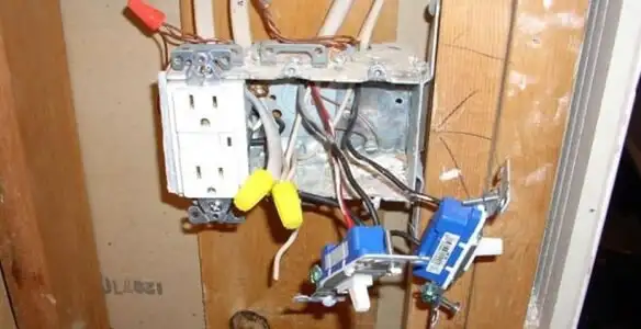 gfci circuits service wiring and upgrading electrical outlets with ground fault protection in Bradenton, FL