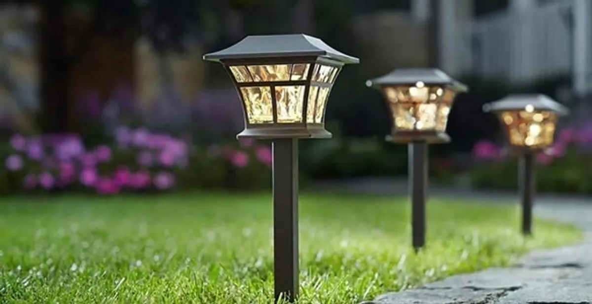 landscape lighting installation services with professionally installed pathway lights in Bradenton, FL