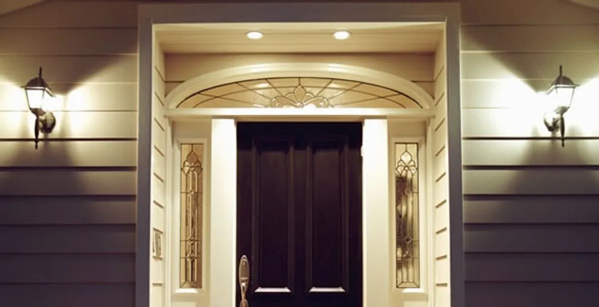 security light installation services with professionally installed entryway lighting in Bradenton, FL