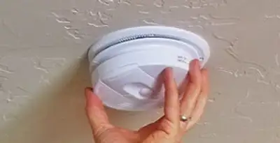 Smoke detector installation service ensuring home safety in Bradenton, FL